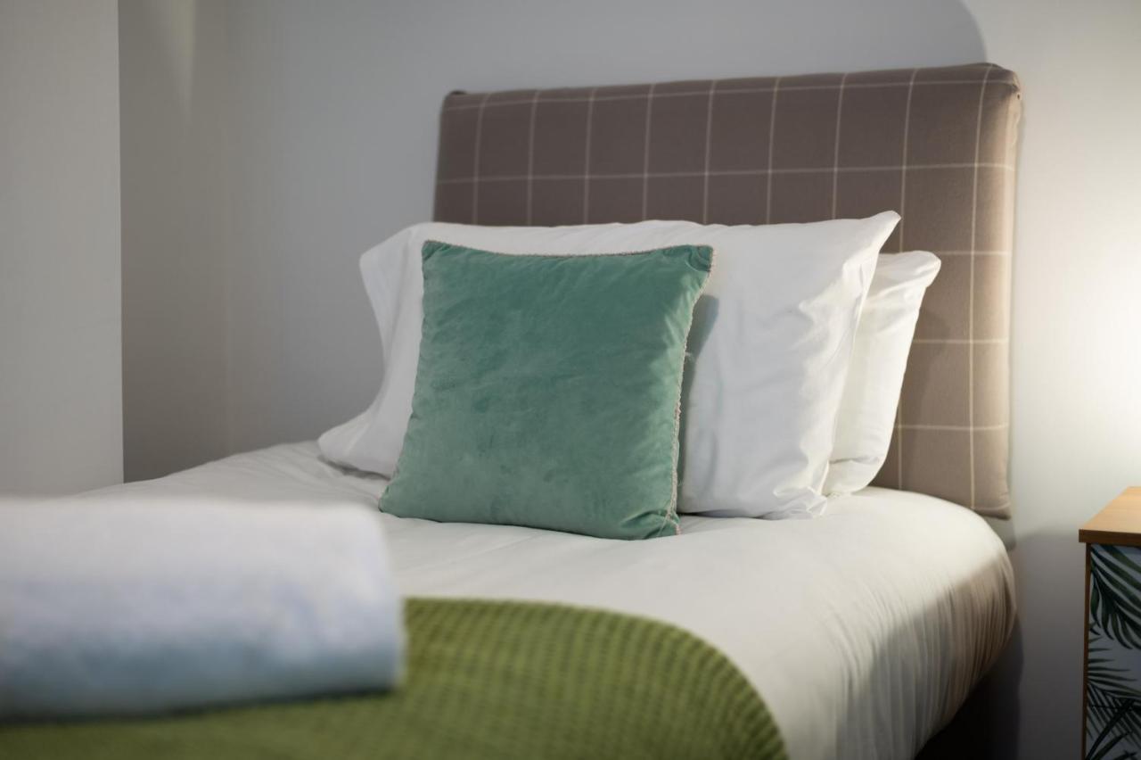 City Centre, Parking, Smart Tv'S In All Rooms Swansea Dış mekan fotoğraf