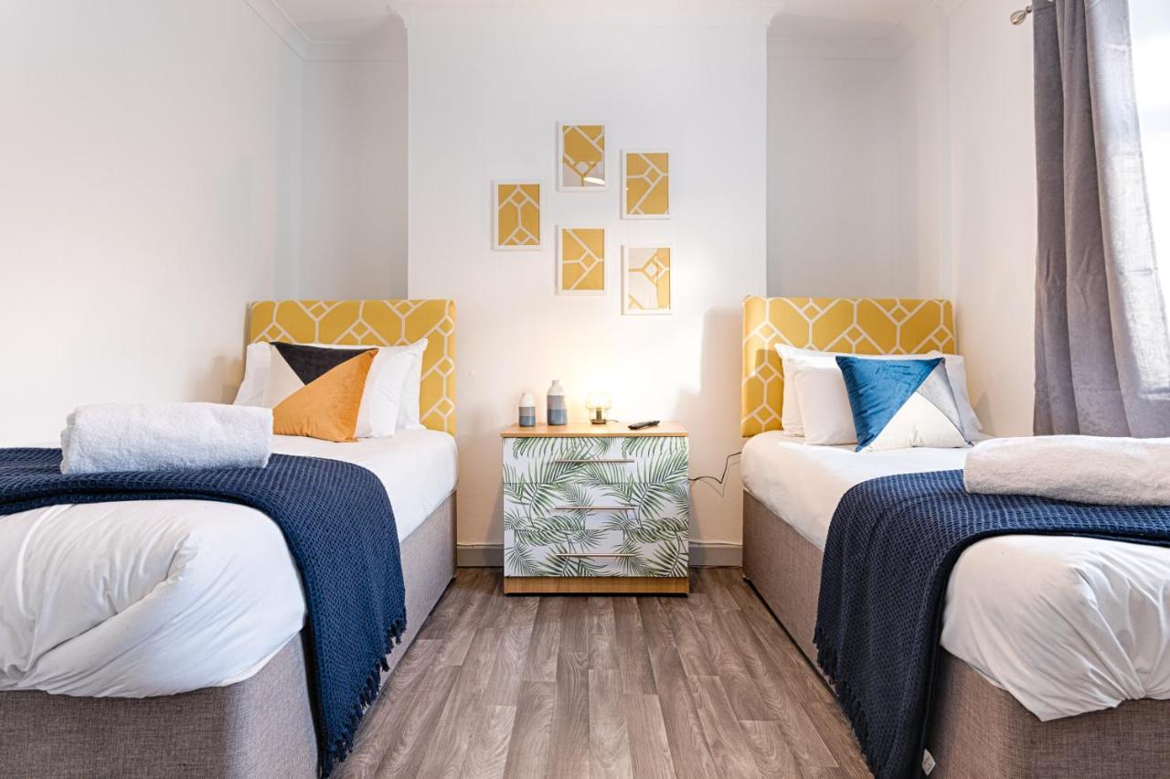 City Centre, Parking, Smart Tv'S In All Rooms Swansea Dış mekan fotoğraf